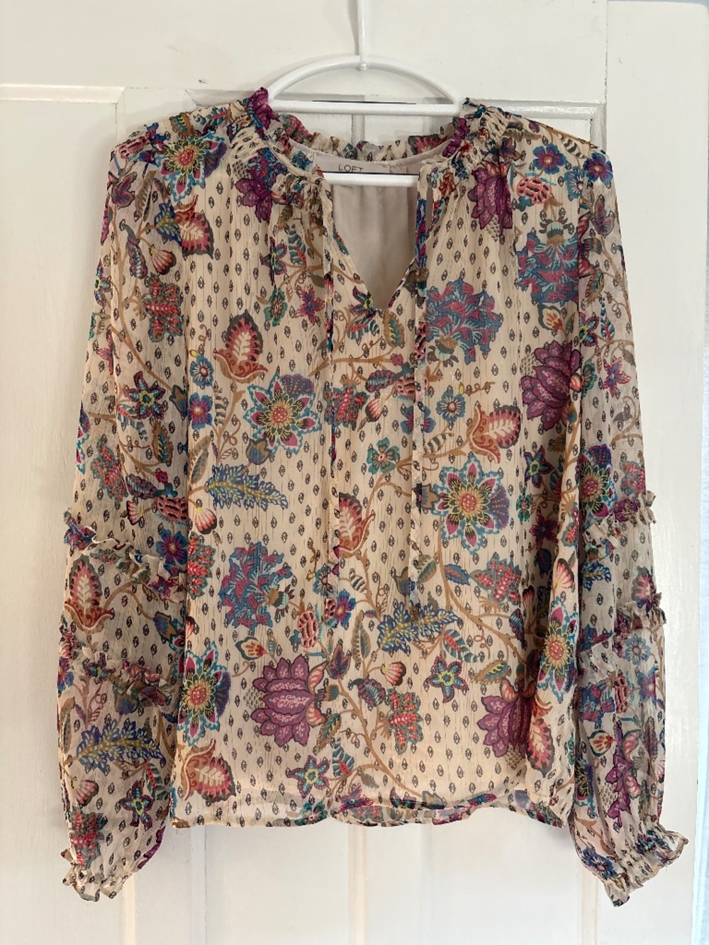 Loft blouse size M